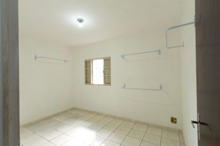 Casa para alugar com 146m², 3 quartos e 4 vagas Casa para alugar com 146m², 3 quartos e 4 vagasQuarto 2