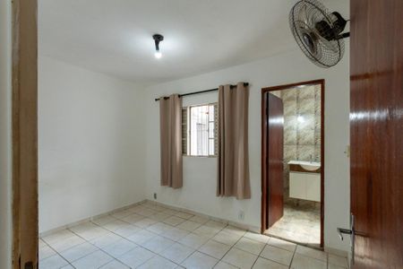 Casa para alugar com 146m², 3 quartos e 4 vagas Casa para alugar com 146m², 3 quartos e 4 vagasSuíte