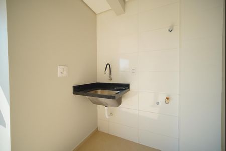 Apartamento para alugar com 106m², 2 quartos e 1 vagaÁrea de Serviço