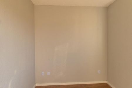 Quarto 1 de apartamento à venda com 2 quartos, 38m² em Campo de Santana, Curitiba