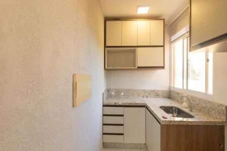 Apartamento para alugar com 38m², 2 quartos e 1 vaga Apartamento para alugar com 38m², 2 quartos e 1 vagaCozinha e Área de Serviço