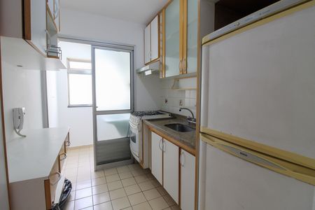 Apartamento à venda com 64m², 3 quartos e 1 vagaCozinha