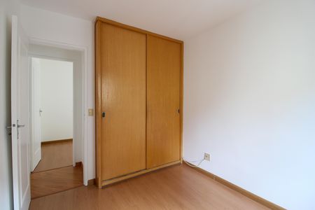 Apartamento à venda com 64m², 3 quartos e 1 vagaQuarto 2