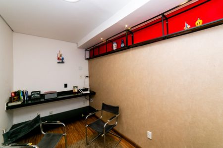 Sala de TV de casa para alugar com 3 quartos, 100m² em Cachoeirinha, Belo Horizonte