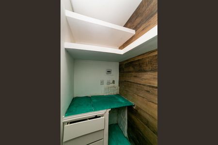 Casa para alugar com 100m², 3 quartos e 1 vaga Casa para alugar com 100m², 3 quartos e 1 vagaCloset do quarto 2