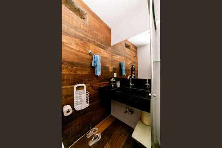 Casa para alugar com 100m², 3 quartos e 1 vaga Casa para alugar com 100m², 3 quartos e 1 vagaBanheiro Social