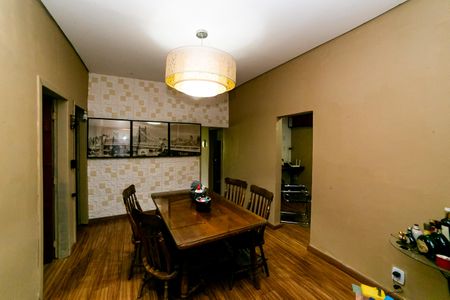 Casa para alugar com 100m², 3 quartos e 1 vaga Casa para alugar com 100m², 3 quartos e 1 vagaSala