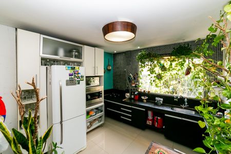 Casa para alugar com 100m², 3 quartos e 1 vaga Casa para alugar com 100m², 3 quartos e 1 vagaCozinha