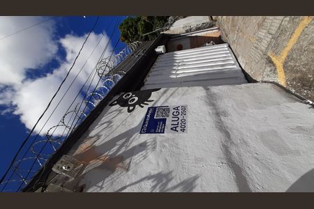 Casa para alugar com 100m², 3 quartos e 1 vaga Casa para alugar com 100m², 3 quartos e 1 vagaPlaca instalada
