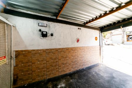 Casa para alugar com 100m², 3 quartos e 1 vaga Casa para alugar com 100m², 3 quartos e 1 vagaGaragem
