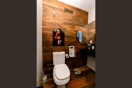 Casa para alugar com 100m², 3 quartos e 1 vaga Casa para alugar com 100m², 3 quartos e 1 vagaBanheiro Social