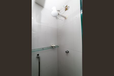 Casa para alugar com 100m², 3 quartos e 1 vaga Casa para alugar com 100m², 3 quartos e 1 vagaBanheiro Social