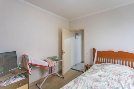 Quarto 1  de casa para alugar com 2 quartos, 70m² em Jardim Miriam, São Paulo