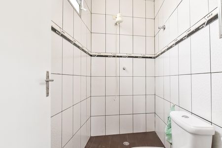 Casa para alugar com 70m², 1 quarto e sem vaga Casa para alugar com 70m², 1 quarto e sem vagaBanheiro