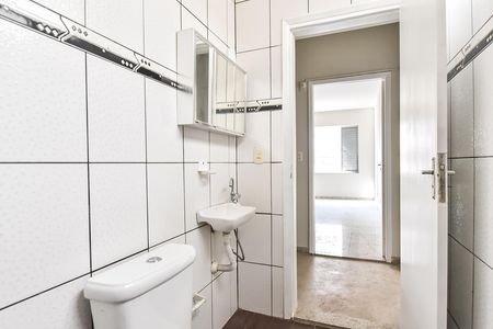 Casa para alugar com 70m², 1 quarto e sem vaga Casa para alugar com 70m², 1 quarto e sem vagaBanheiro