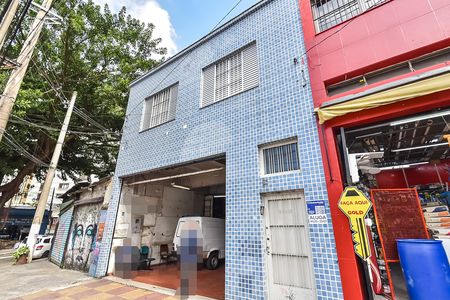 Casa para alugar com 70m², 1 quarto e sem vaga Casa para alugar com 70m², 1 quarto e sem vagaFachada