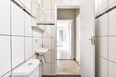 Casa para alugar com 70m², 1 quarto e sem vaga Casa para alugar com 70m², 1 quarto e sem vagaBanheiro