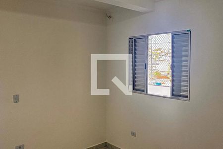 Quarto de casa para alugar com 1 quarto, 125m² em Jardim Maria Rosa, Taboão da Serra