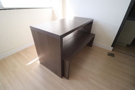 Apartamento para alugar com 62m², 2 quartos e 1 vagaSacada