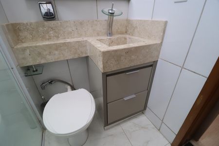 Apartamento para alugar com 62m², 2 quartos e 1 vagaBanheiro do Quarto 2