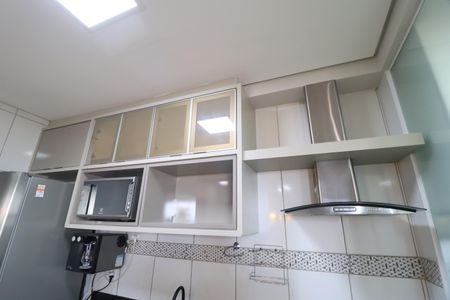 Apartamento para alugar com 62m², 2 quartos e 1 vagaCozinha