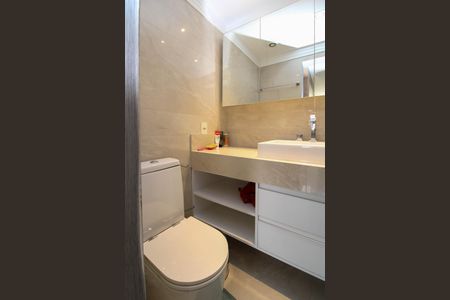 Apartamento à venda com 120m², 1 quarto e 2 vagasBanheiro 1
