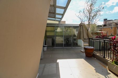 Apartamento à venda com 120m², 1 quarto e 2 vagasCobertura 