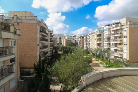Vista Varanda  de apartamento para alugar com 1 quarto, 120m² em Morumbi, São Paulo