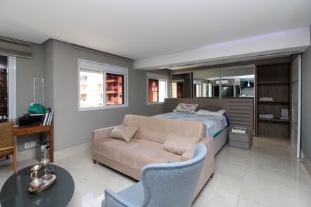 Apartamento à venda com 120m², 1 quarto e 2 vagasSala/Quarto