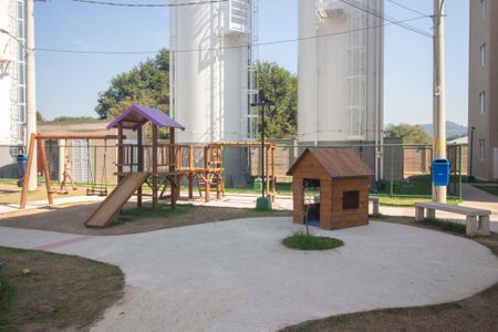Apartamento para alugar com 40m², 2 quartos e 1 vaga Apartamento para alugar com 40m², 2 quartos e 1 vagaÁrea comum - Playground