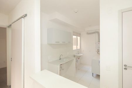Apartamento para alugar com 40m², 2 quartos e 1 vaga Apartamento para alugar com 40m², 2 quartos e 1 vagaCozinha e Área de Serviço
