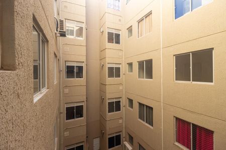 Apartamento para alugar com 40m², 2 quartos e 1 vaga Apartamento para alugar com 40m², 2 quartos e 1 vagaVista da Cozinha e Área de Serviço
