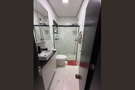 Casa para alugar com 115m², 3 quartos e 1 vagaBanheiro