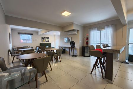 Apartamento para alugar com 64m², 2 quartos e 1 vaga Apartamento para alugar com 64m², 2 quartos e 1 vagaÁrea comum - Salão de festas