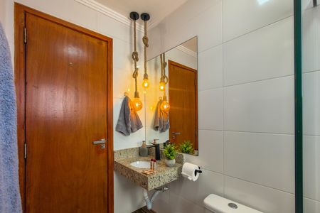 Apartamento para alugar com 64m², 2 quartos e 1 vaga Apartamento para alugar com 64m², 2 quartos e 1 vagaBanheiro