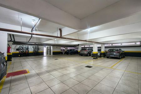 Apartamento para alugar com 64m², 2 quartos e 1 vaga Apartamento para alugar com 64m², 2 quartos e 1 vagaGaragem