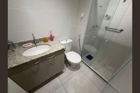 Apartamento à venda com 55m², 2 quartos e 1 vagaBanheiro social 