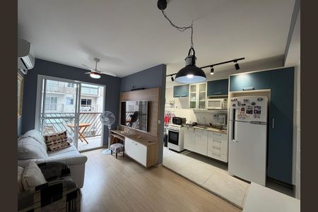 Sala de apartamento à venda com 2 quartos, 55m² em Pechincha, Rio de Janeiro