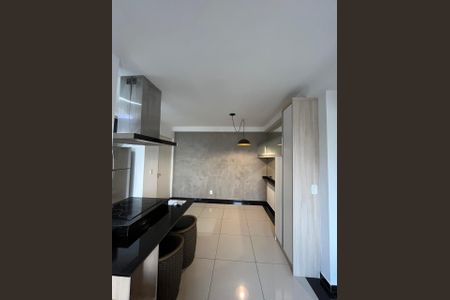 Cozinha de apartamento à venda com 2 quartos, 48m² em Vila Satúrnia, Campinas