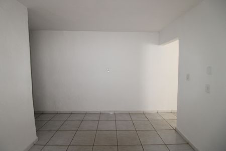 Casa para alugar com 45m², 1 quarto e sem vagaSala