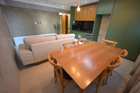 Apartamento à venda com 56m², 2 quartos e 1 vaga