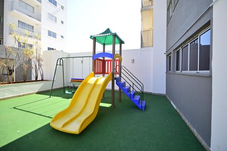 Apartamento à venda com 2 quartos, 56m² em Vila Rosa, Goiânia