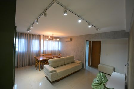 Apartamento à venda com 2 quartos, 56m² em Vila Rosa, Goiânia