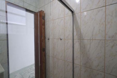 Casa para alugar com 60m², 2 quartos e sem vagaBanheiro