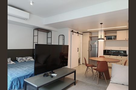 Studio para alugar com 33m², 1 quarto e sem vaga Studio para alugar com 33m², 1 quarto e sem vagaEstúdio