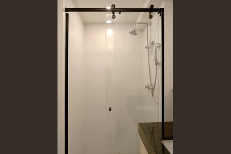 Studio para alugar com 33m², 1 quarto e sem vaga Studio para alugar com 33m², 1 quarto e sem vagaBanheiro