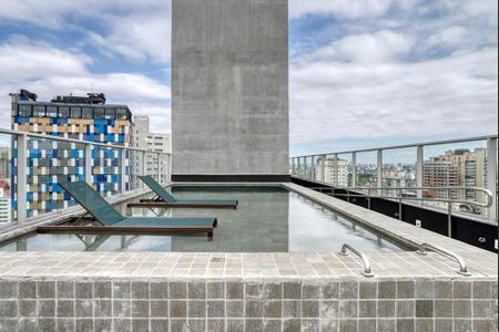 Piscina de kitnet/studio para alugar com 1 quarto, 33m² em Pinheiros, São Paulo
