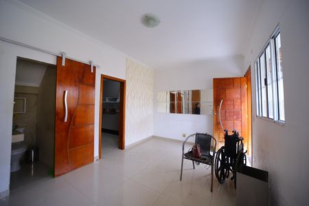Casa de condomínio à venda com 75m², 2 quartos e 1 vagaSala