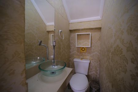 Casa de condomínio à venda com 75m², 2 quartos e 1 vagaLavabo