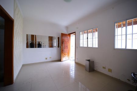 Casa de condomínio à venda com 75m², 2 quartos e 1 vagaSala